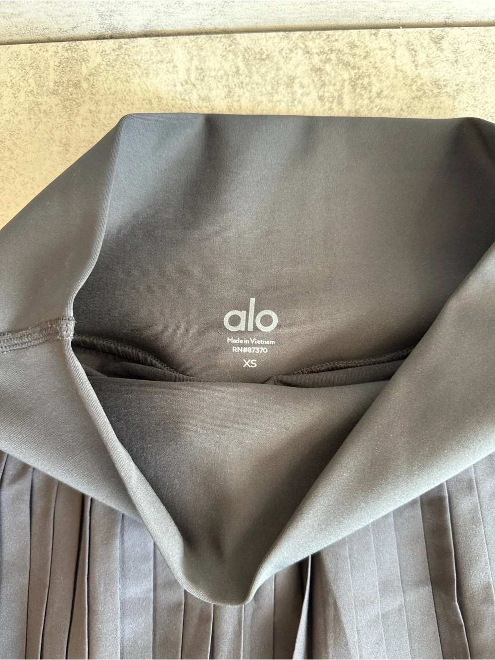 ALO Black Pleated Women's Skirt - Classic Tennis Style
